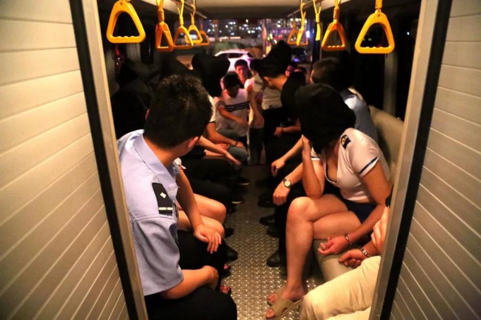意天空：那不勒斯3500萬＋500萬歐簽布翁喬爾諾，與都靈達成協(xié)議