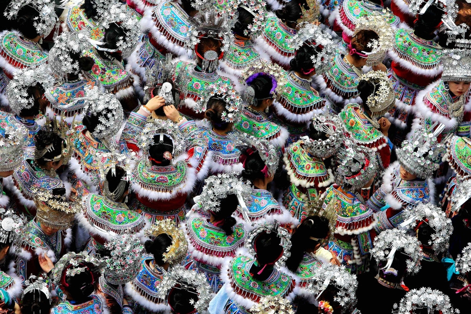 TA：曼聯(lián)延聘前藍軍技能總監(jiān)維維爾為暫時人才總監(jiān)，幫忙夏窗運作