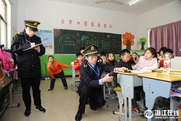 B席：法國不是拿手防衛(wèi)的球隊 在沙龍和國家隊總是想主罰點球