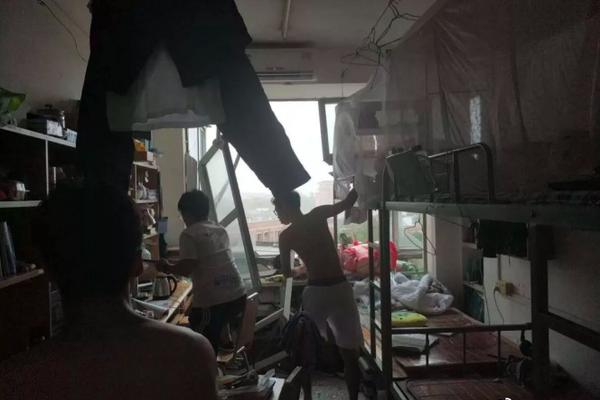 金童未來成疑?阿斯：巴薩留住坎塞洛的優(yōu)先級大于菲利克斯