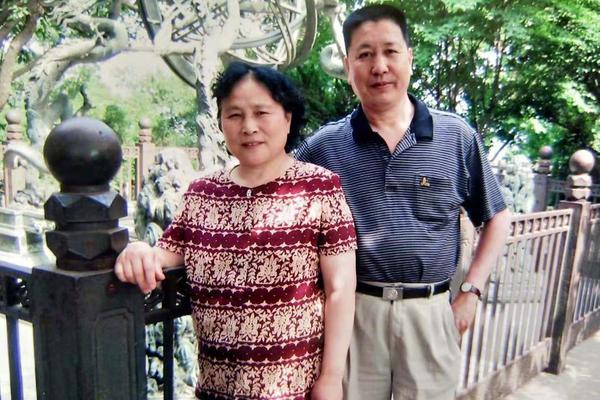 諾伊爾：亞馬爾的體現(xiàn)讓人脫帽致敬，不使用年紀去衡量球員
