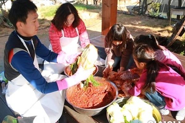 伊布發(fā)布會:“米蘭未來”項目發(fā)動 U23參加意丙 旨在供給進場時機