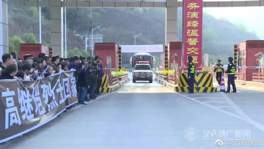 記者：曼城與萊比錫還沒有聯(lián)絡，但和奧爾莫都對互相有意
