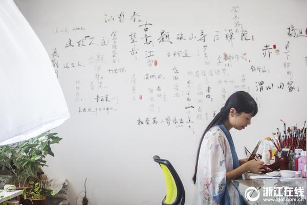 穆西亞拉：少有人能如凱恩般跑位，他在英格蘭時機不多但能進球