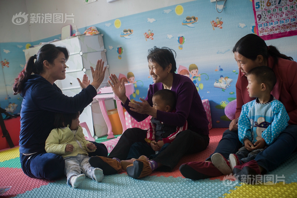 官方：皇馬21歲邊鋒彼得